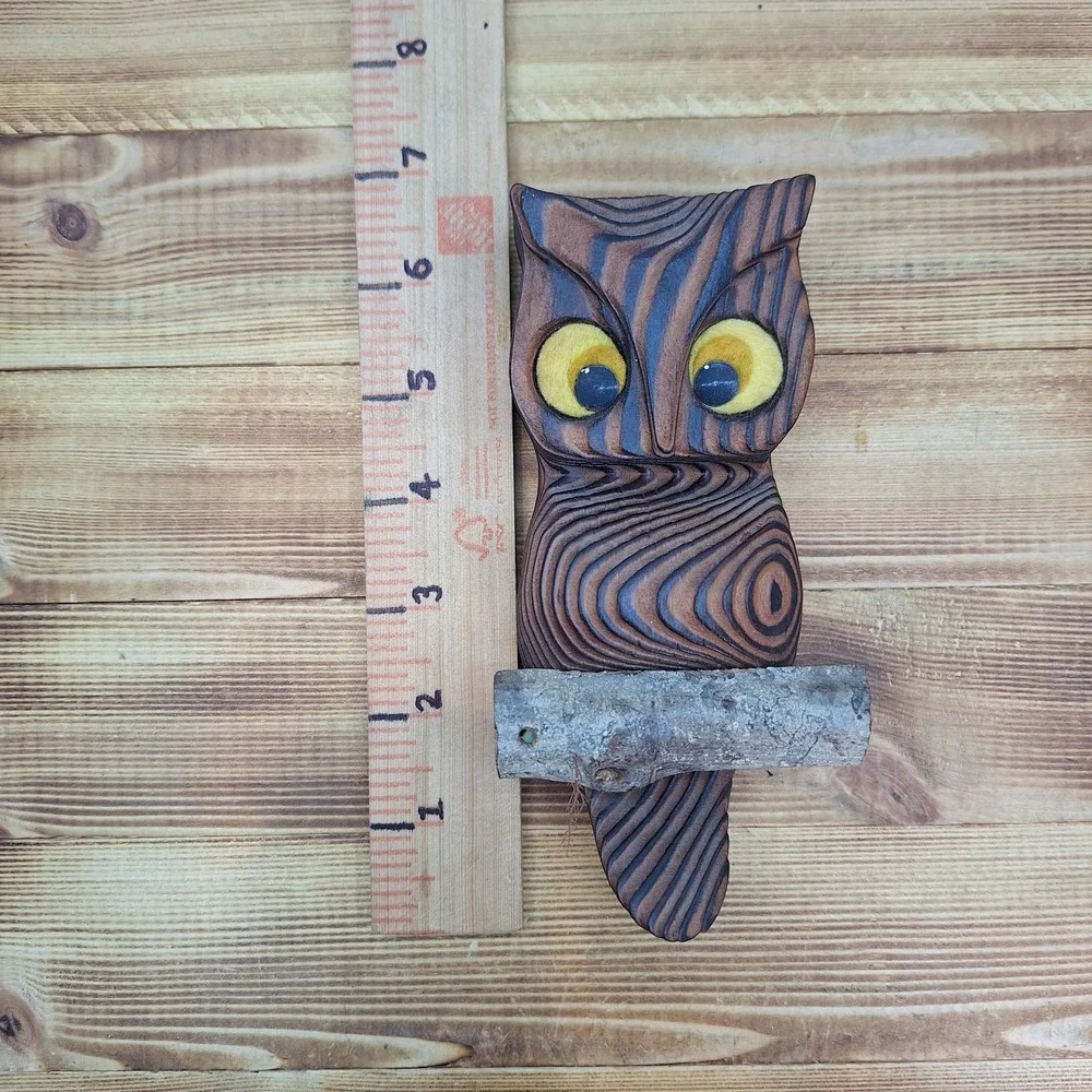 Unbranded hand carved